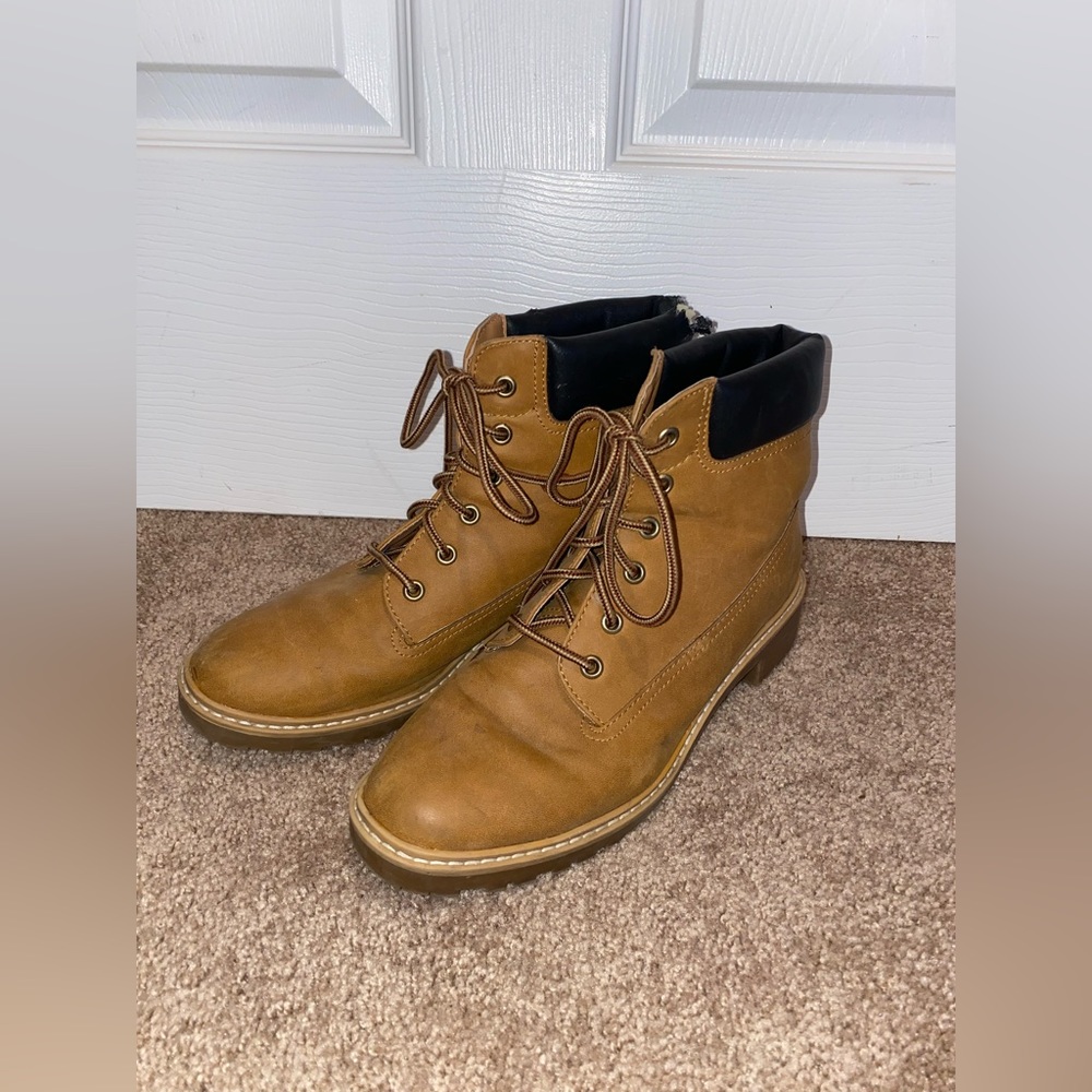 Women’s brown Target combat boots size 8.5